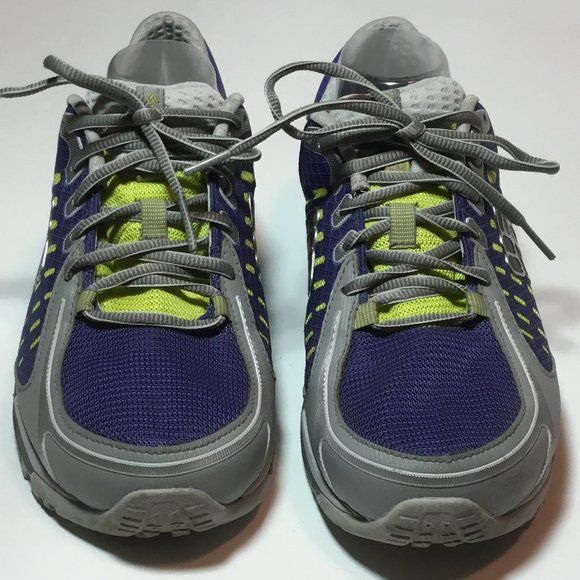 columbia techlite shoes price